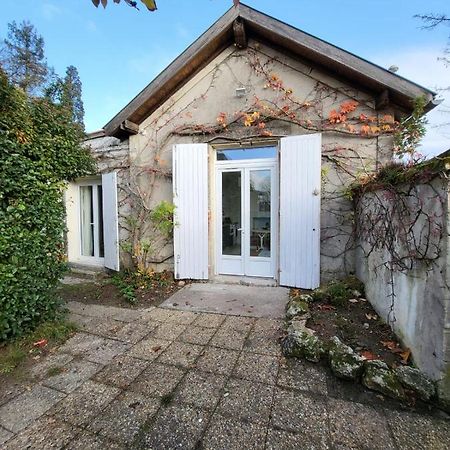 Appartement La Verrerie, Terrasse Et Jardinet Cognac Zewnętrze zdjęcie